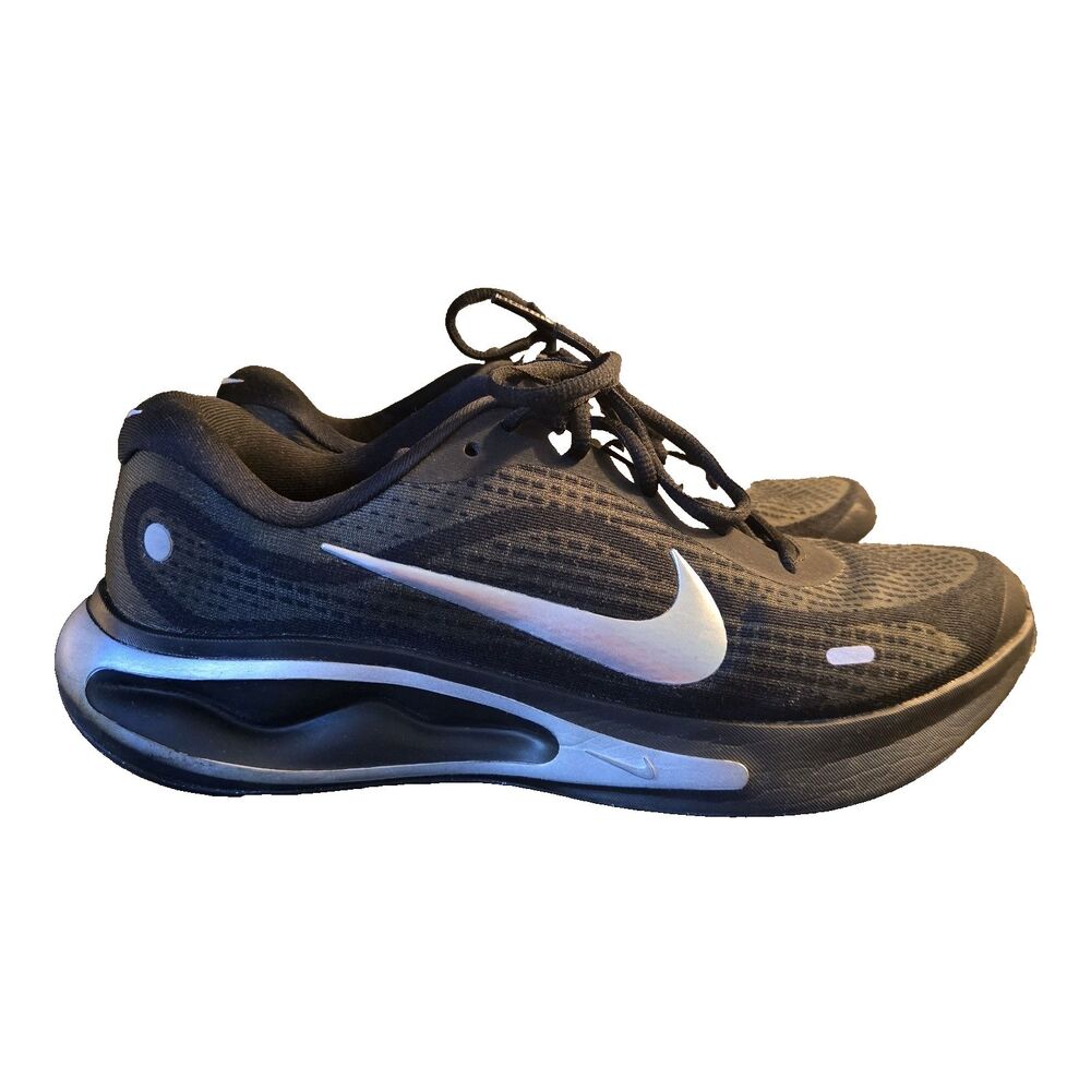 Nike Journey Run Men's Size 12 Black Metallic Silver Running Shoes IM3374-001